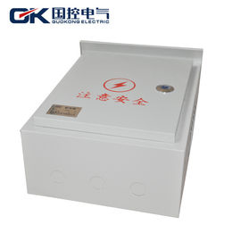 Κίνα SS 304 τριφασική ηλεκτρική φορητή κανονική λειτουργία πινάκων DB με την ημι κλειστή πόρτα προμηθευτής